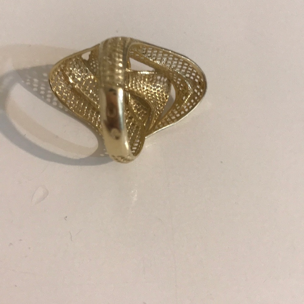 Women ring - Picture 2 of 7